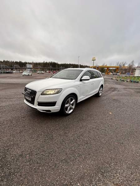 Audi Q7 Холлола - изображение 3