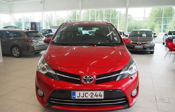 Toyota Verso Oulu - valokuva 2