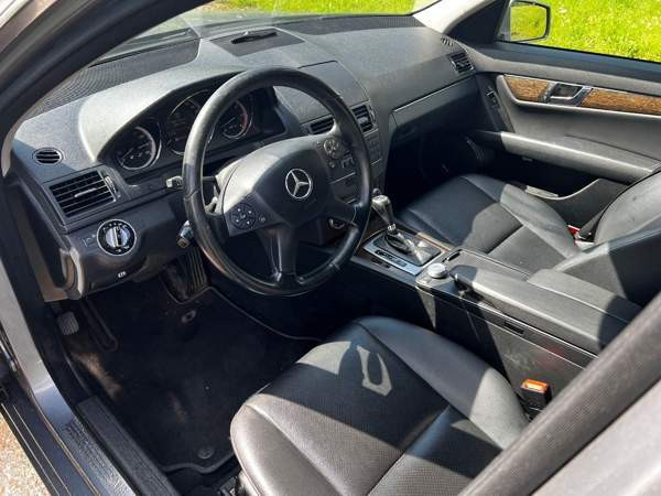 Mercedes-Benz C Вантаа - изображение 6