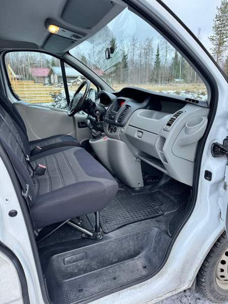 Nissan Primastar Рованиеми - изображение 7