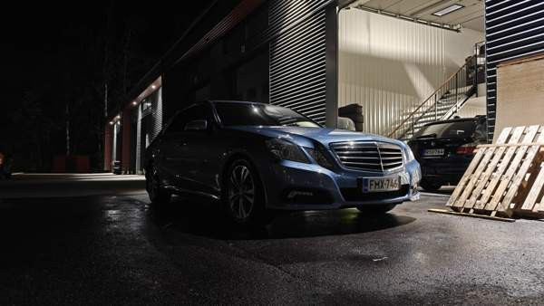 Mercedes-Benz E Tuusula - valokuva 1