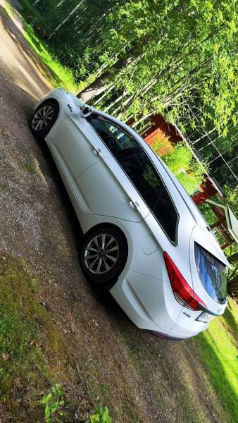 Hyundai i40 Hämeenlinna - valokuva 4