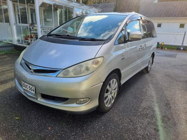 Toyota Estima Райсио - изображение 1