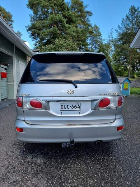 Toyota Estima Райсио - изображение 5