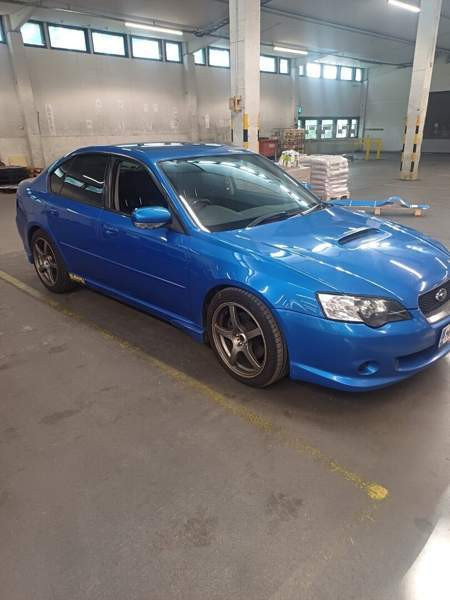 Subaru Legacy Joensuu - valokuva 2