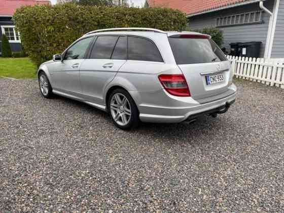 Mercedes-Benz C Коккола