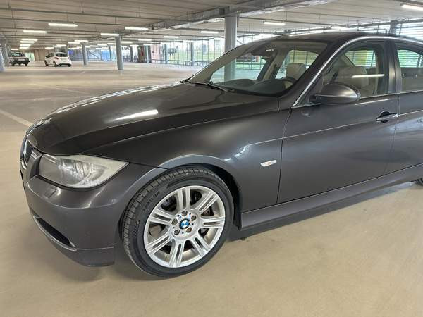 BMW 335 Турткуль - изображение 5