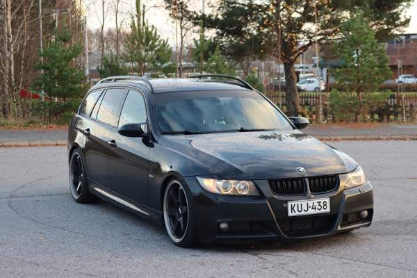 BMW 330 Каарина - изображение 1