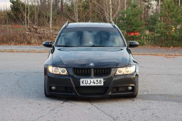 BMW 330 Каарина - изображение 2