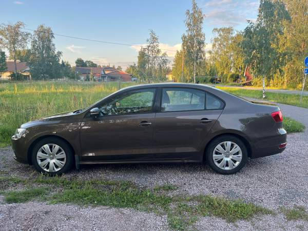 Volkswagen Jetta Helsinki - изображение 8