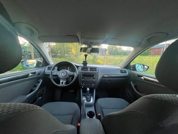 Volkswagen Jetta Helsinki - изображение 1