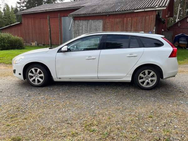 Volvo V60 Jalasjärvi - photo 4