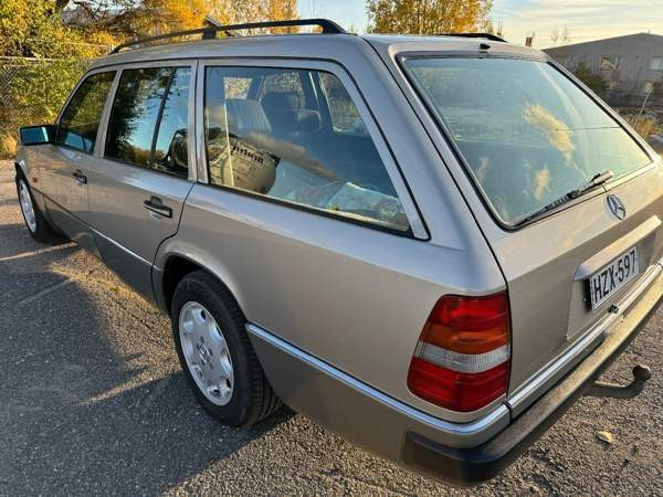 Mercedes-Benz E Turtkul - photo 6