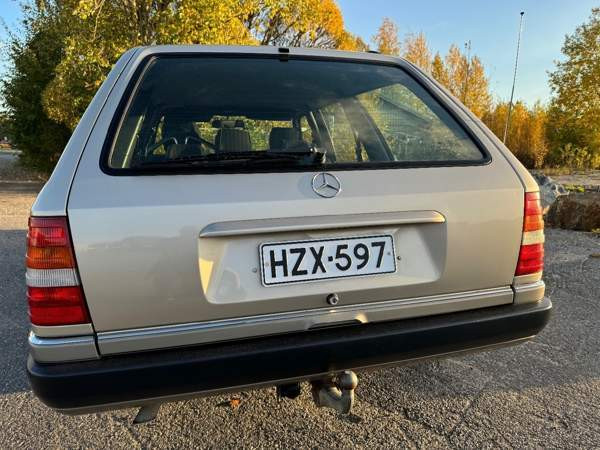 Mercedes-Benz E Turtkul - photo 7