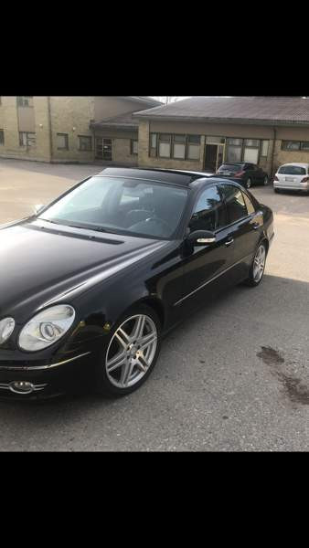 Mercedes-Benz E Kemijärvi - изображение 1