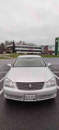 Toyota Crown Jyväskylä