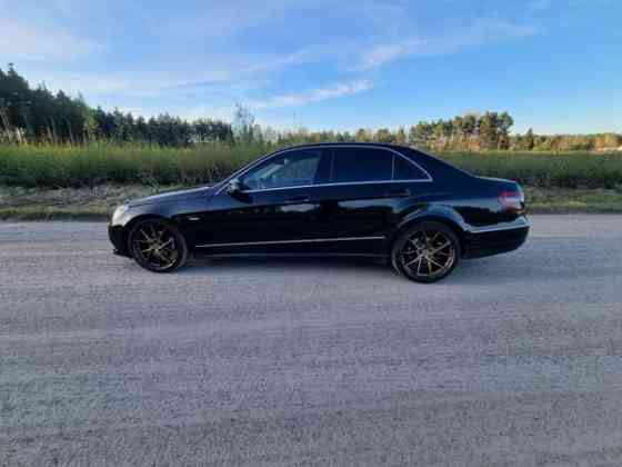 Mercedes-Benz E Laitila