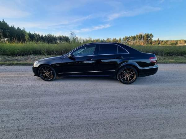 Mercedes-Benz E Laitila - valokuva 3