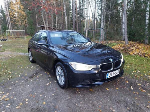 BMW 320 Luga – foto 1
