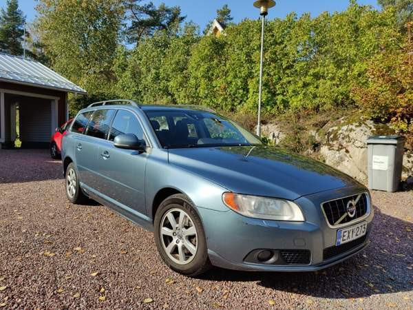 Volvo V70 Эспоо - изображение 4