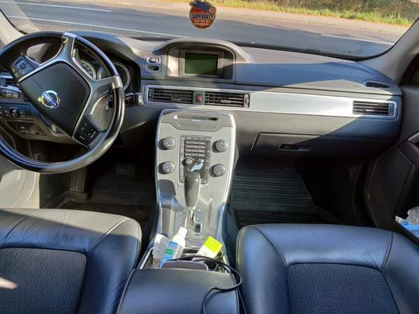 Volvo V70 Эспоо - изображение 6
