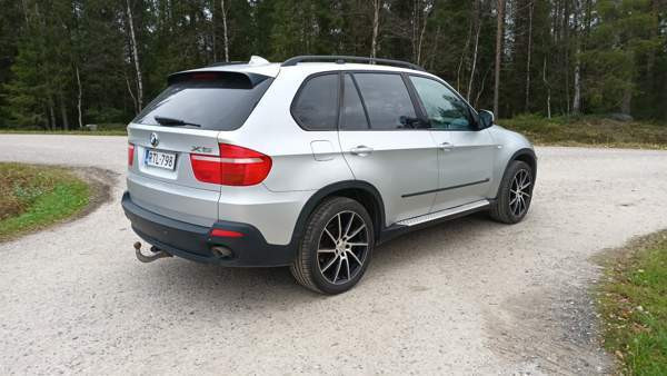 BMW X5 Куусамо - изображение 1