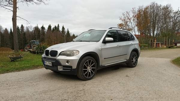 BMW X5 Куусамо - изображение 2