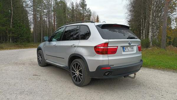 BMW X5 Куусамо - изображение 6
