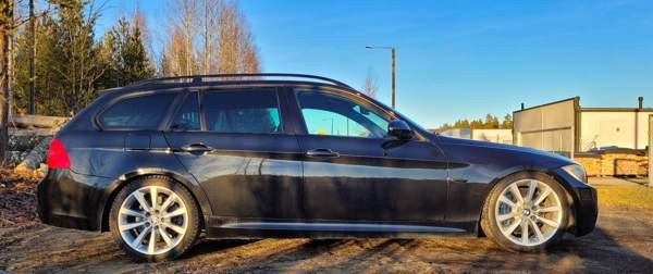 BMW 335 Joensuu - valokuva 7