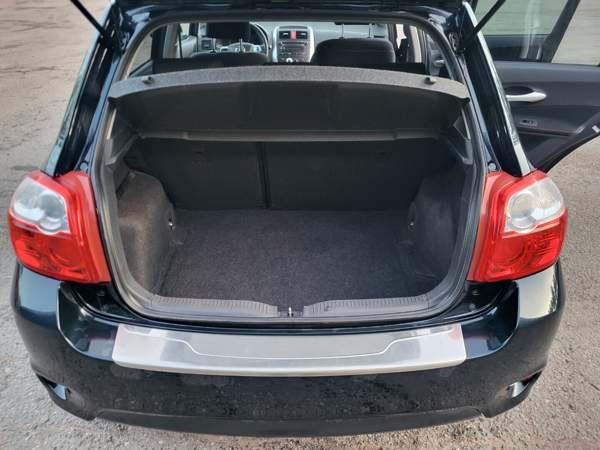 Toyota Auris Raasepori – foto 7