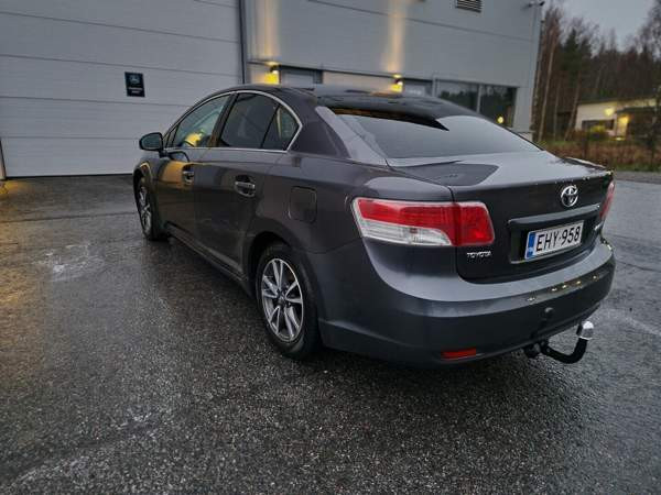 Toyota Avensis Turtkul - photo 4