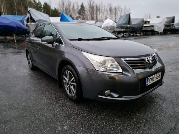 Toyota Avensis Turtkul - photo 1