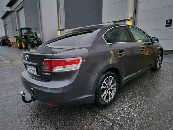 Toyota Avensis Turtkul - photo 2