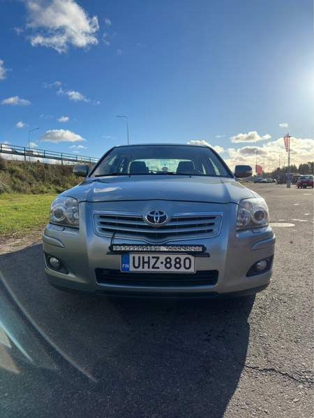 Toyota Avensis Турткуль - изображение 2