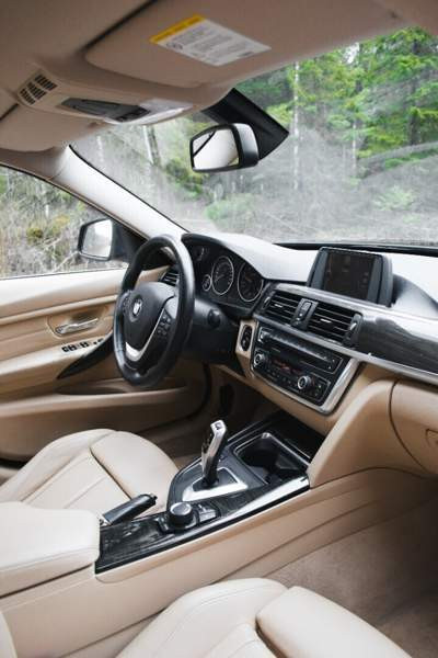 BMW 320 Vaasa - valokuva 8