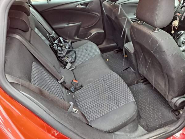 Opel Astra Helsinki - valokuva 8