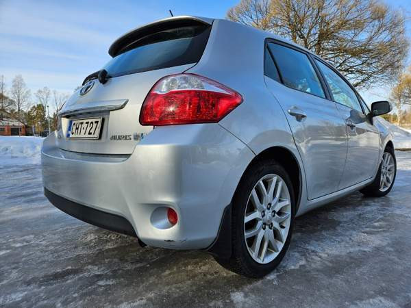 Toyota Auris Sibbo - изображение 5