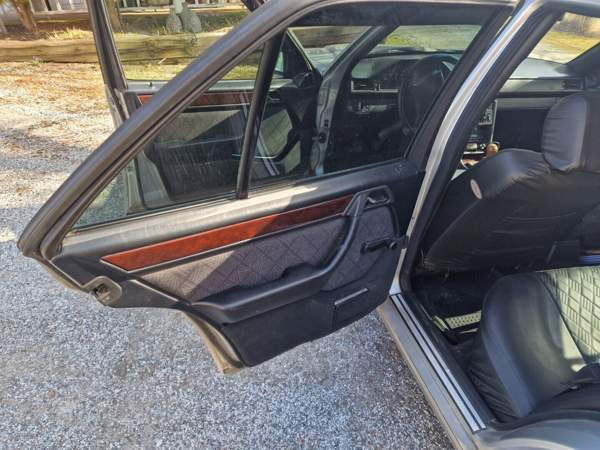 Mercedes-Benz 300 Kerimäki - valokuva 8