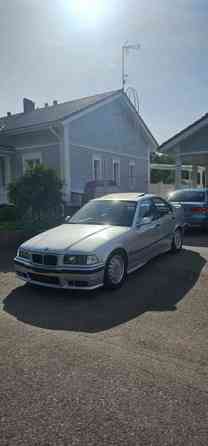 BMW 325 Hamina