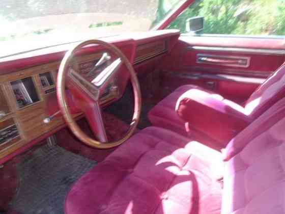 Lincoln Continental Ruovesi