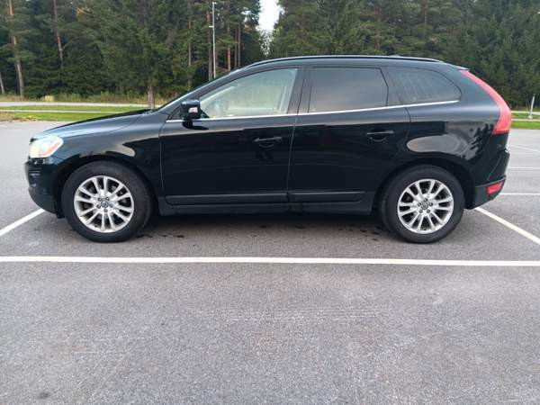 Volvo XC60 Pyhäjoki - photo 2