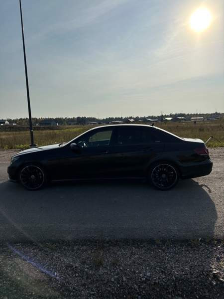 Mercedes-Benz E Вантаа - изображение 4