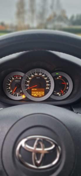 Toyota RAV4 Nivala - valokuva 4