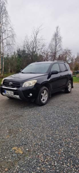 Toyota RAV4 Nivala - valokuva 1