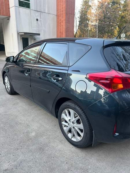 Toyota Auris Helsinki - изображение 5