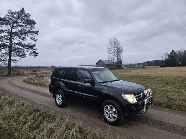 Mitsubishi Pajero Ypäjä – foto 1