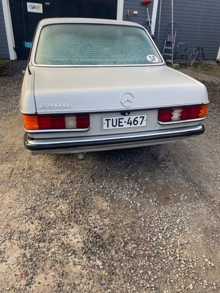 Mercedes-Benz 240 Kangasala - photo 7