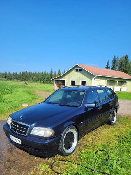 Mercedes-Benz C Pyhäjärvi - valokuva 2