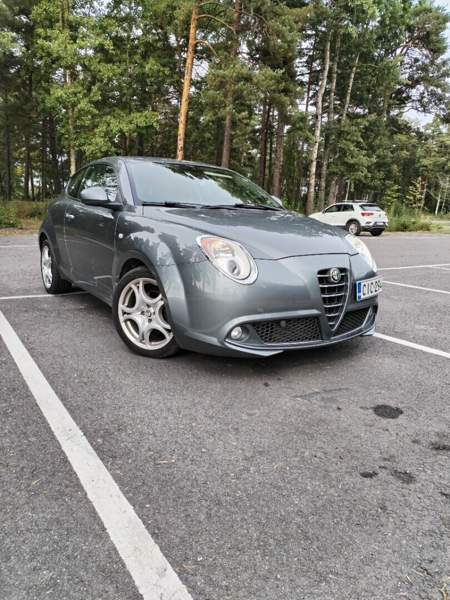 Alfa Romeo Mito Раума - изображение 2