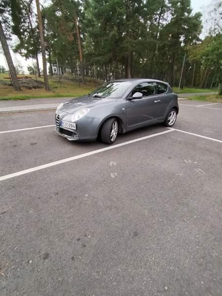 Alfa Romeo Mito Раума - изображение 1